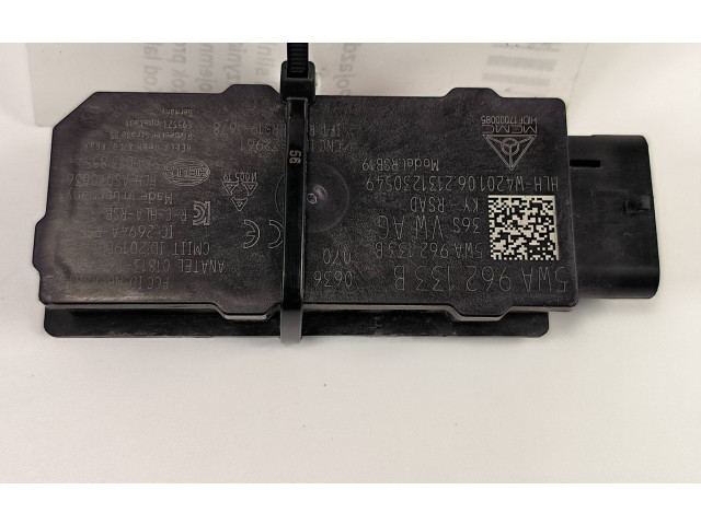 Блок комфорта 5WA962133B Skoda Octavia Mk4