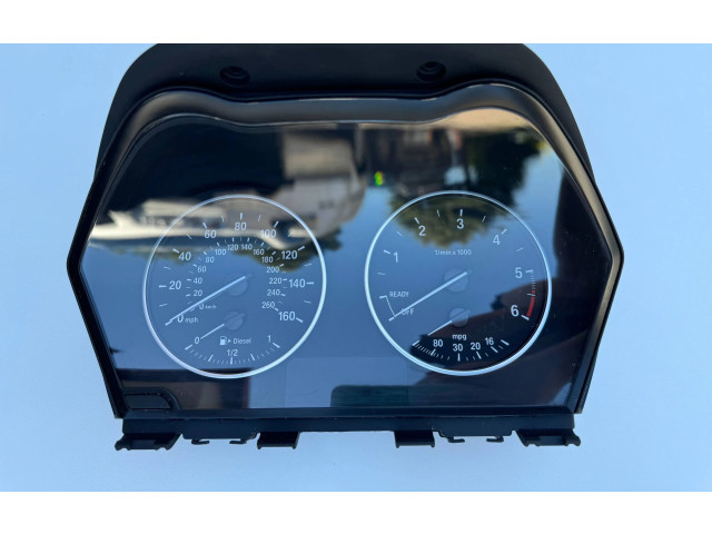 Přístrojová deska BMW X1 F48 F49 2016 17649411, 9295445