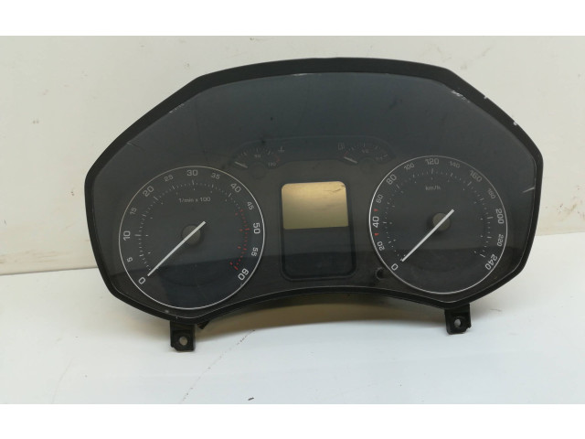 Панель приборов 1Z0920802D, V1810036 Skoda Octavia Mk2 (1Z)
