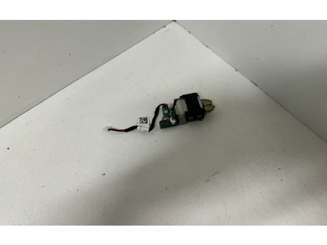 Volant Volkswagen Touareg II 2011 7P6969111A