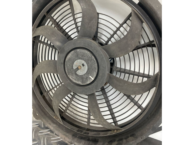 Вентилятор радиатора     52404763    Jeep Cherokee III KJ 