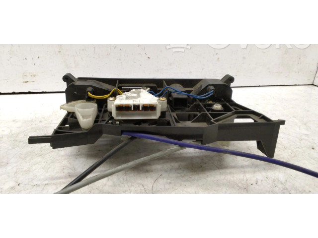 Блок управления климат-контролем Mitsubishi Colt