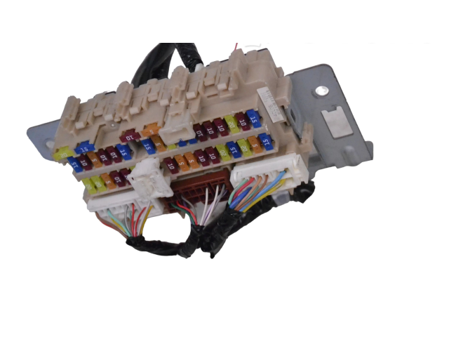 Pojistková skříňka Nissan X-Trail T32 2015