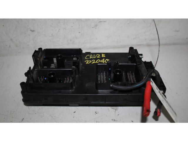 Pojistková skříňka Chevrolet Cruze 2009