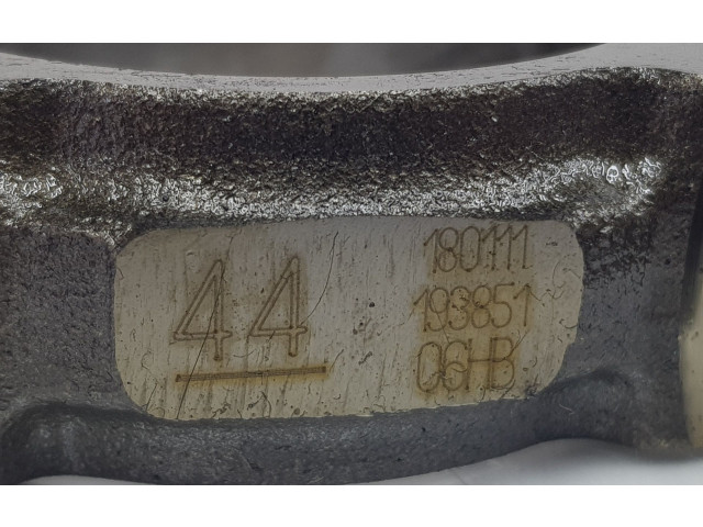 Шатун  06J198401B, 06J198401B    Volkswagen Golf VI  