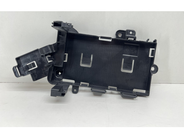 Pojistková skříňka 8783809 BMW M4 G82 G83 2021