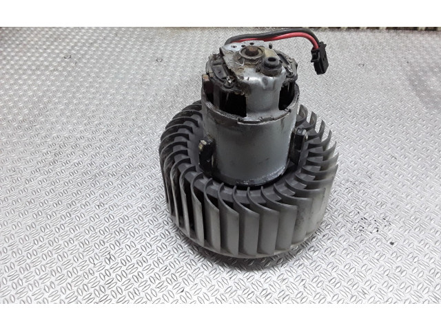 Вентилятор печки Audi A6 S6 C6 4F 2004 - 2011 года