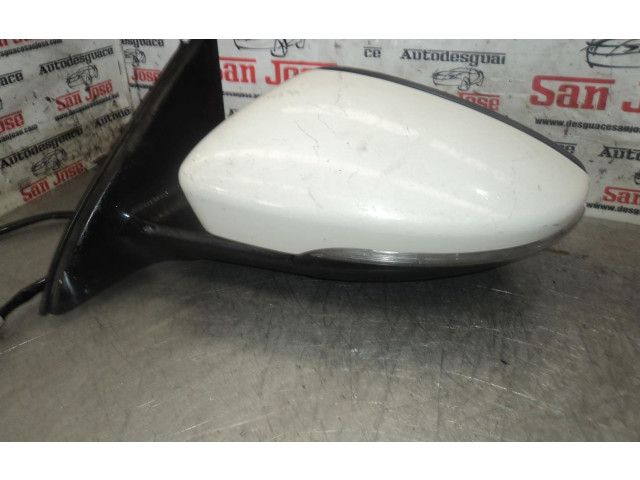 Зеркало электрическое        Volkswagen Jetta VI  2011 - 2018 года   