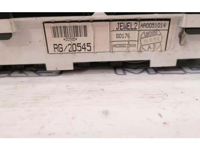 Панель приборов AR0051014, YAC000270XXX Rover 25