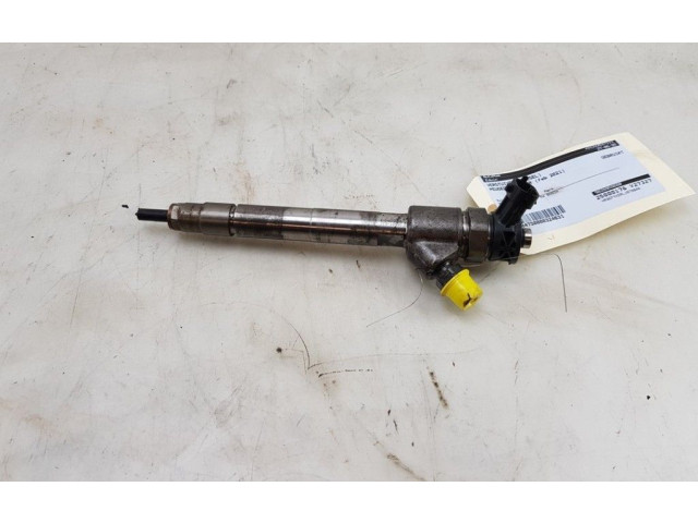 Форсунка 1637131380, 9828959880    Peugeot Partner III  DV5RC(YHZ) 