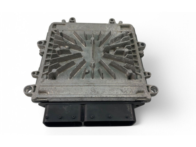 Блок управления двигателем Блок управления 31303095AC, 0281016616   Volvo V70