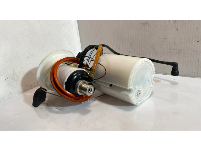 Насос топлива (в топливном баке)