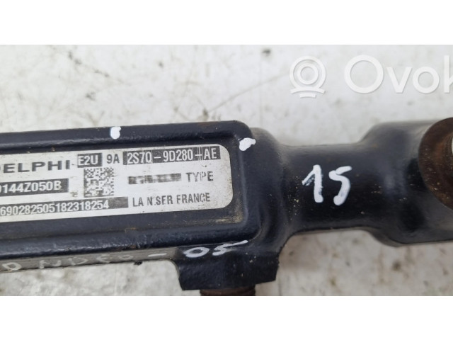 Топливная рампа 2S7Q9D280AE Ford Mondeo Mk III 2.0