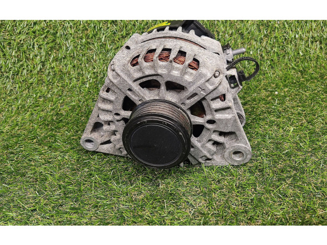 Генератор 373002A850 KIA Ceed