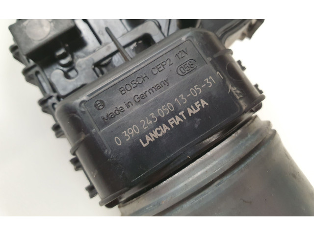 Моторчик дворников 0390243050 Alfa Romeo Giulietta