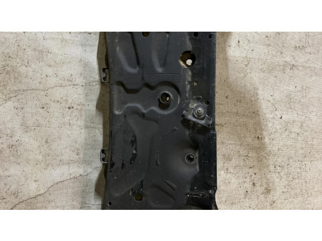 Передняя траверса