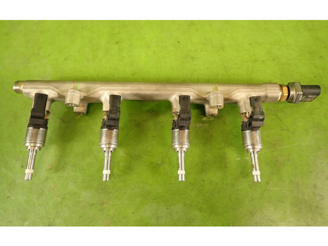 Топливная рампа Skoda Octavia Mk4