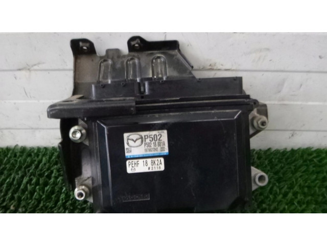 Блок управления двигателя P50218881A   Mazda 3 II