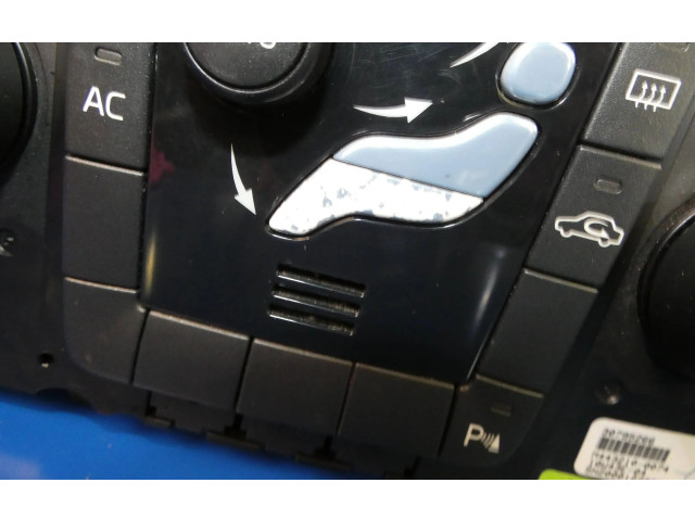 Блок управления климат-контролем 30795266, 10W43E04 Volvo S60