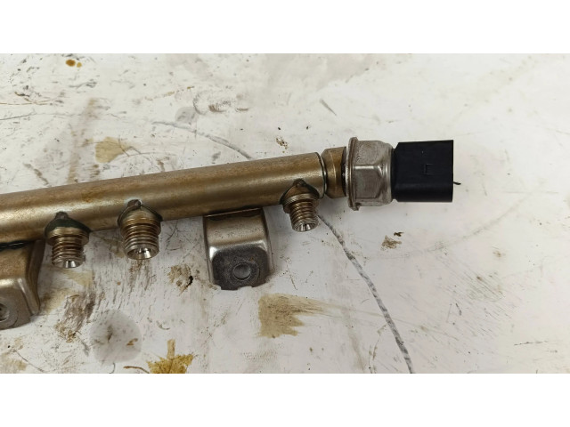 Vstřikovací lišta 7537319   BMW X5 E70  pro benzínový motor 4.4 N63 V8