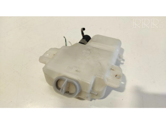 Бачок оконной жидкости