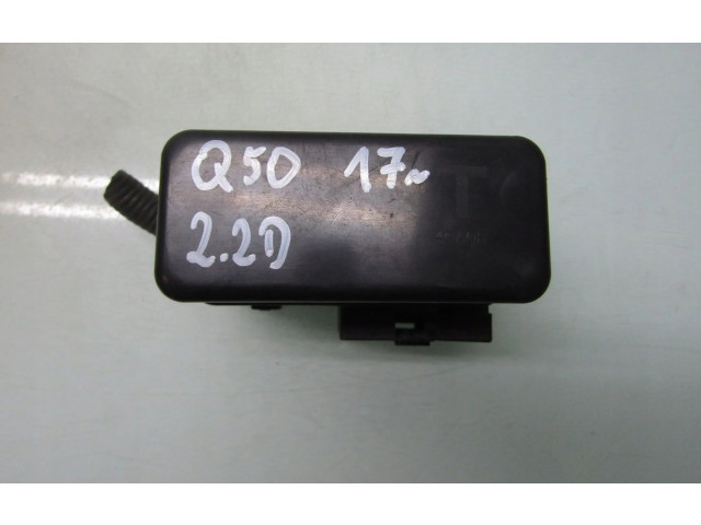 Блок предохранителей Infiniti Q50