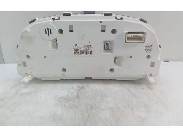 Панель приборов 8100c770 Mitsubishi L200