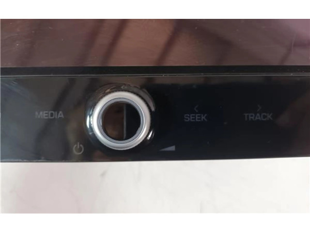 Дисплей    96560g2730vc8   Hyundai Ioniq