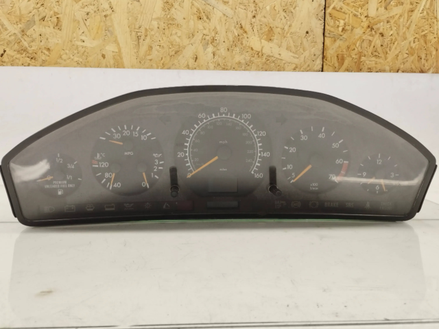 Панель приборов 1294402411, 87001335   Mercedes-Benz SL R129       