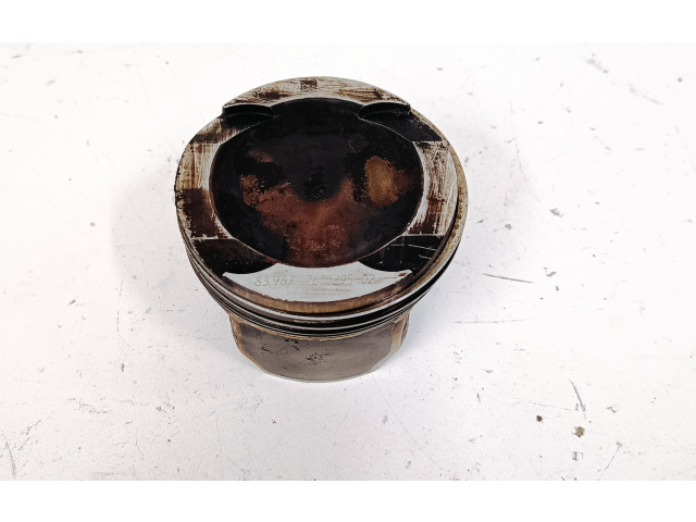 Píst 7610295, 63967761029502   BMW 7 F01 F02 F03 F04     