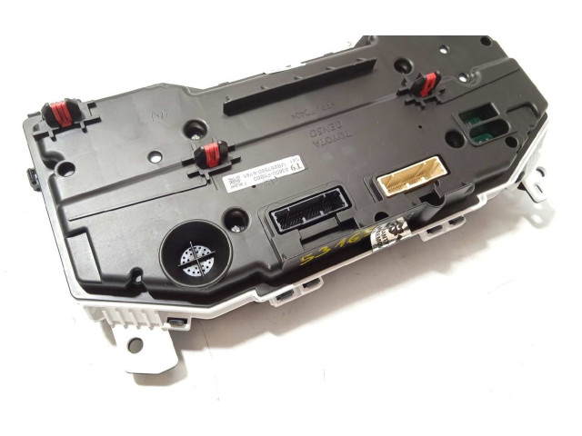 Přístrojová deska Toyota Yaris 2023 83800F5B60, MB2575806785