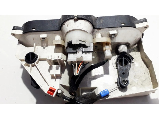 Блок управления климат-контролем 9041704687 Mitsubishi Carisma