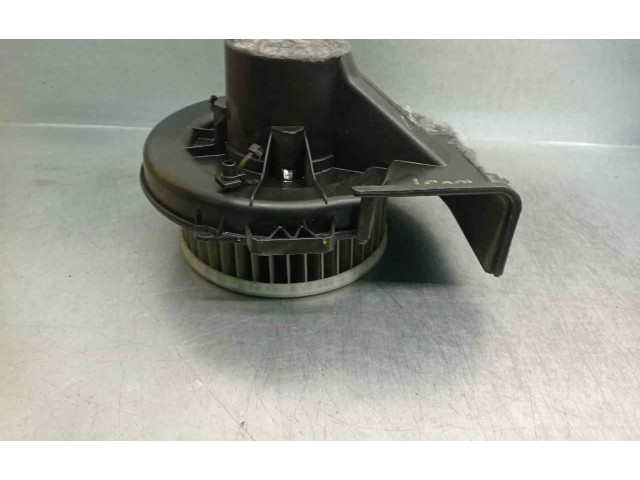 Вентилятор печки 6R1819015 Skoda Fabia Mk3 (NJ)