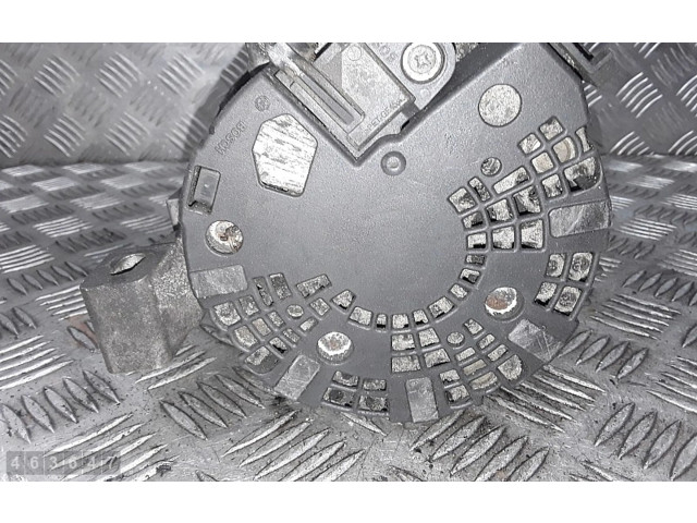 Генератор    Volvo C30      