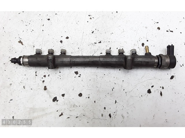 Топливная рампа 30777554 Volvo V70