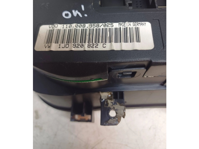 Панель приборов 1J0920822C, 110008958025   Volkswagen Bora       