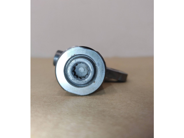 Топливная рампа 0445216050, 35032008F Maserati Ghibli