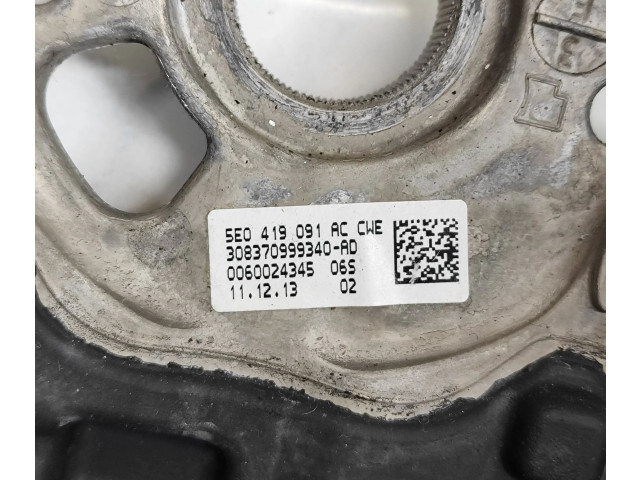 Руль Skoda Octavia Mk3 (5E) 2013 - 2019 года 5E0419091AC