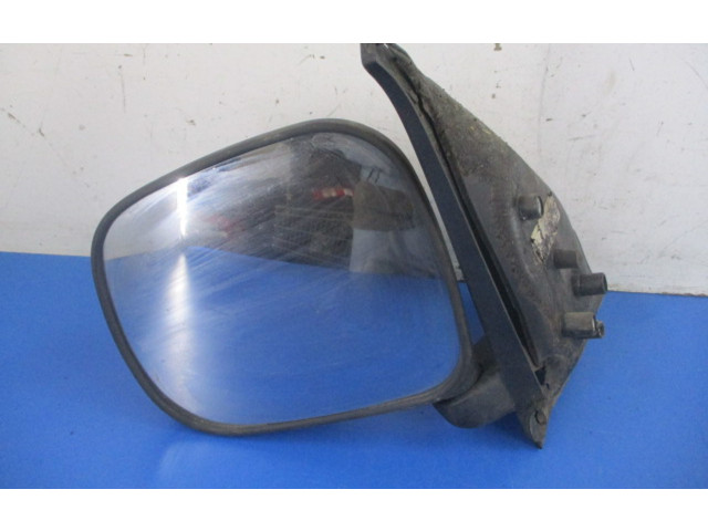 Зеркало электрическое Nissan Vanette - года