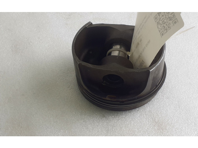 Píst 96P24W2 Porsche 911 996