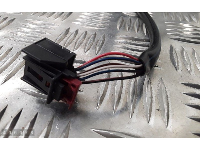 Зеркало электрическое Volkswagen Golf Plus 2005 - 2013 года