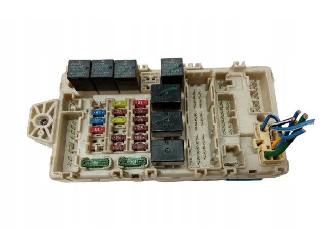Блок предохранителей 50610-1319, MR587875 Mitsubishi Lancer