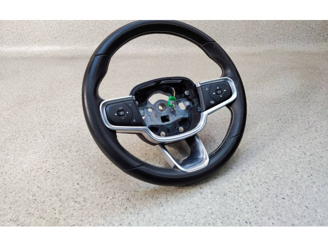Руль Volvo XC40 - года 32288649