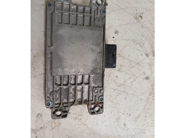 Блок управления коробкой передач    Nissan Qashqai+2