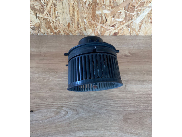 Вентилятор печки    1J1819021B, F657877G   Audi A3 S3 8L