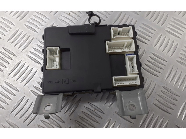 Pojistková skříňka Řídící jednotka BSM 284B08J000-B Nissan Altima 2003