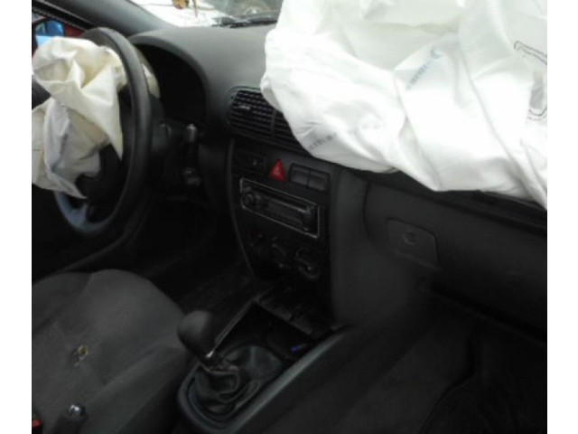 Зеркало электрическое        Audi A3 S3 8L  1996 - 2003 года   