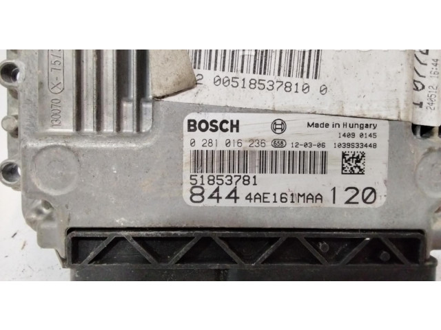 Блок управления двигателем Блок управления 0281016236 Lancia Delta III