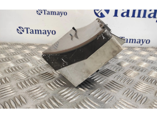 Přístrojová deska Nissan Patrol 160 1984