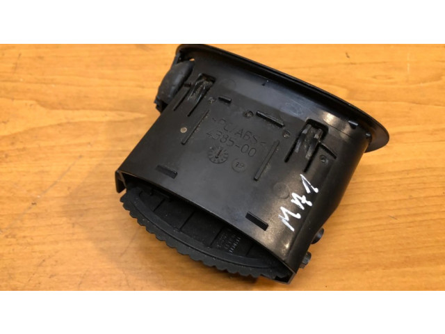 Боковая воздушная решётка